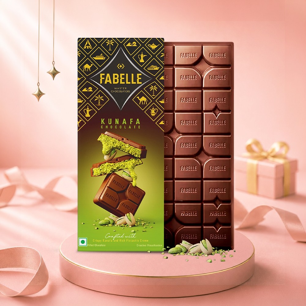 Fabelle Kunafa Milk Chocolate Bar with Pistachio Creme