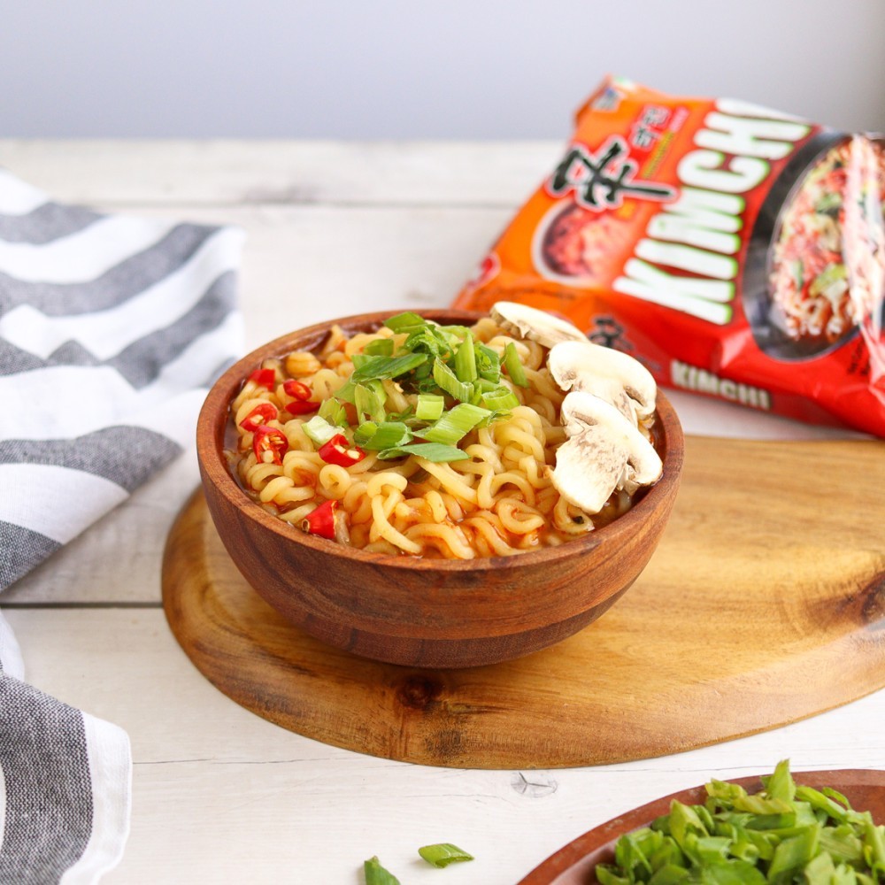 Nongshim Kimchi Ramyun Noodles