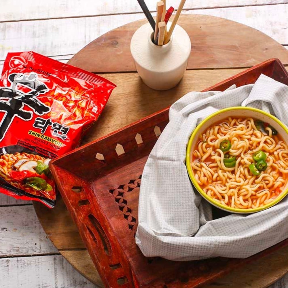 Nongshim Shin Ramyun Spicy Instant Noodles