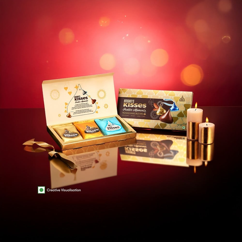 Hershey's Kisses Festive Moments Chocolate Gift Pack