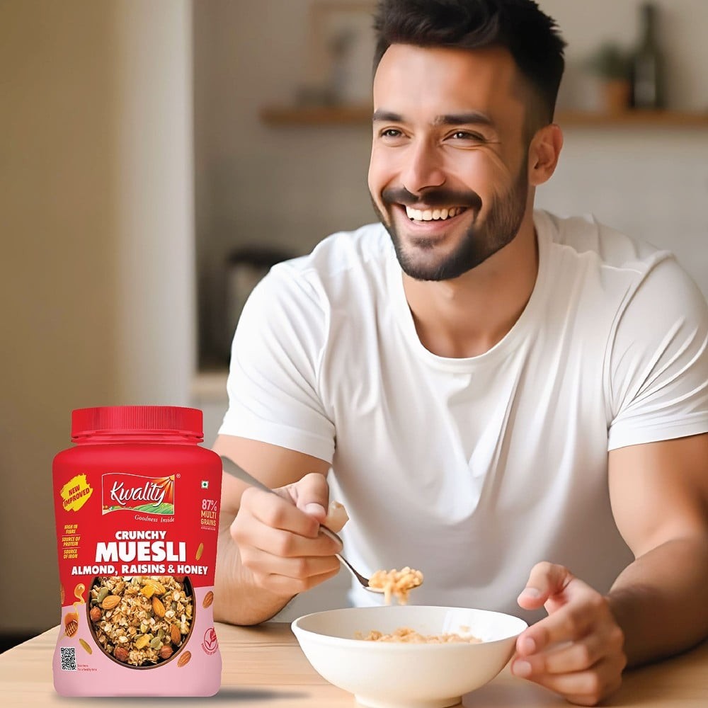 Kwality Crunchy Muesli Almond, Raisins & Honey