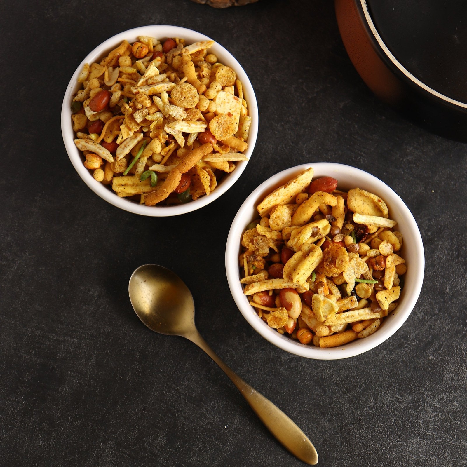 Shah Hot Mixture Namkeen With Lemon Jeera