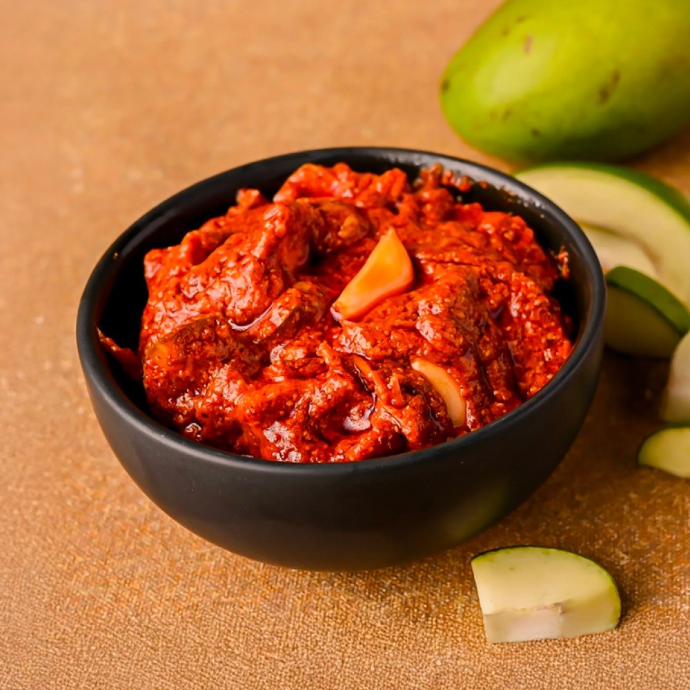 Swetha Telugu Foods Avakaya Mango Pickle With Garlic