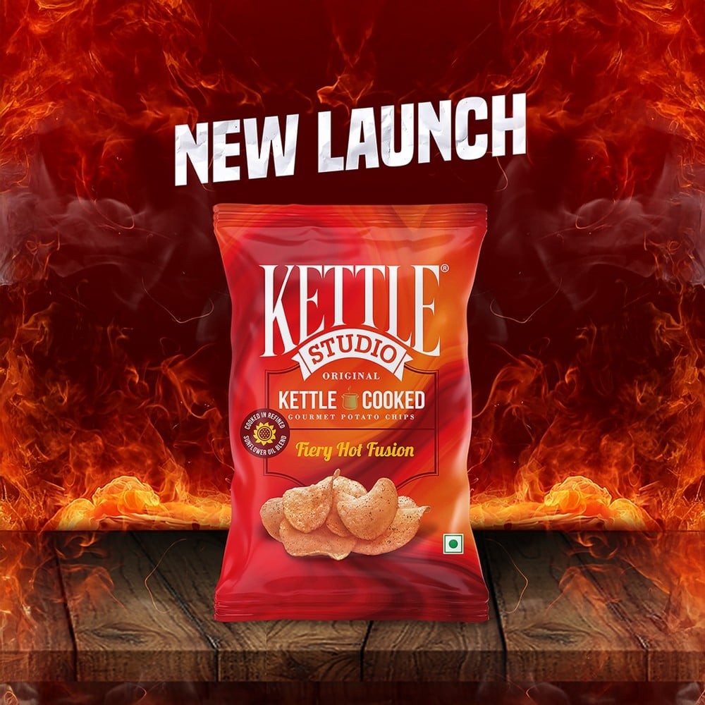 Kettle Studio Kettle Cooked Gourmet Potato Chips (Fiery Hot Fusion)