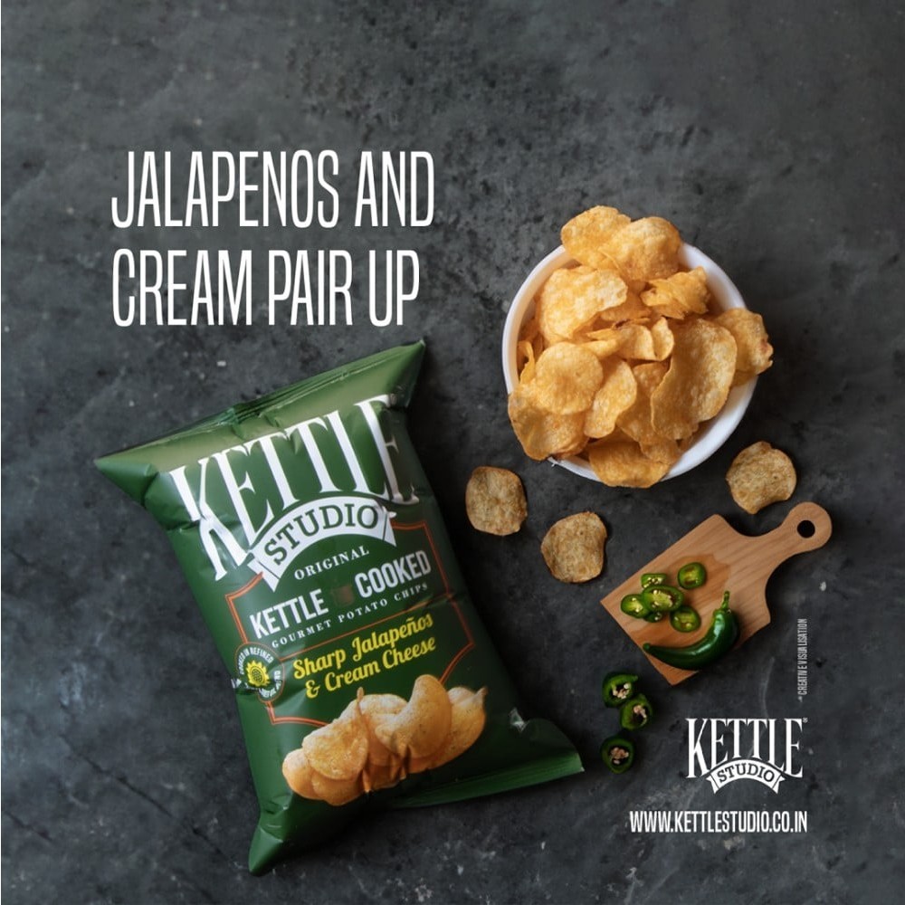 Kettle Studio Sharp Jalapenos & Cream Cheese Potato Chips