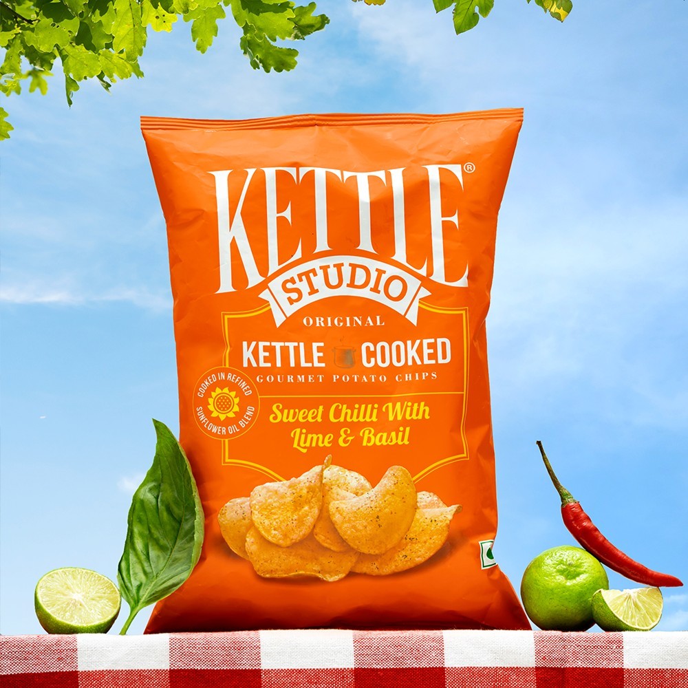 Kettle Studio Sweet Chilli With Lime & Basil Potato Chips